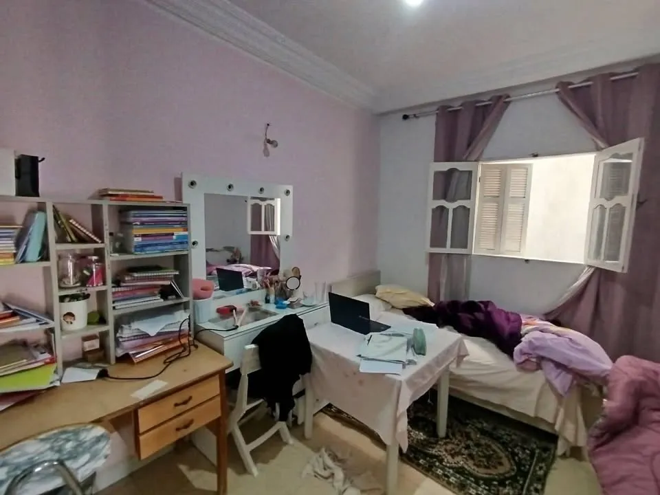 للبيع زوز ديار فوق بعضهم