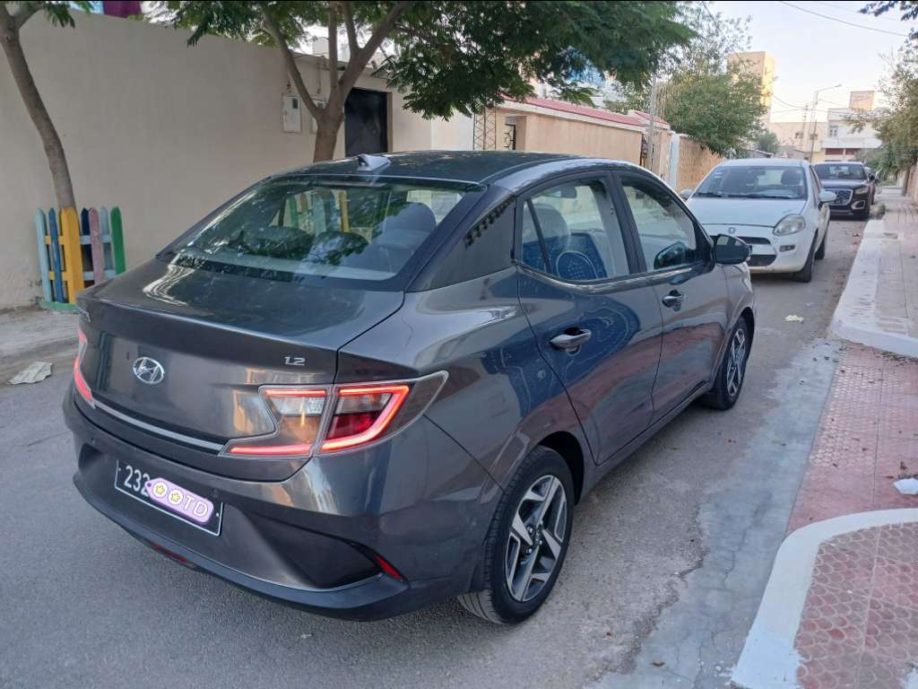 HYUNDAI GRANDE i10 ESSENCE Tel 28144120