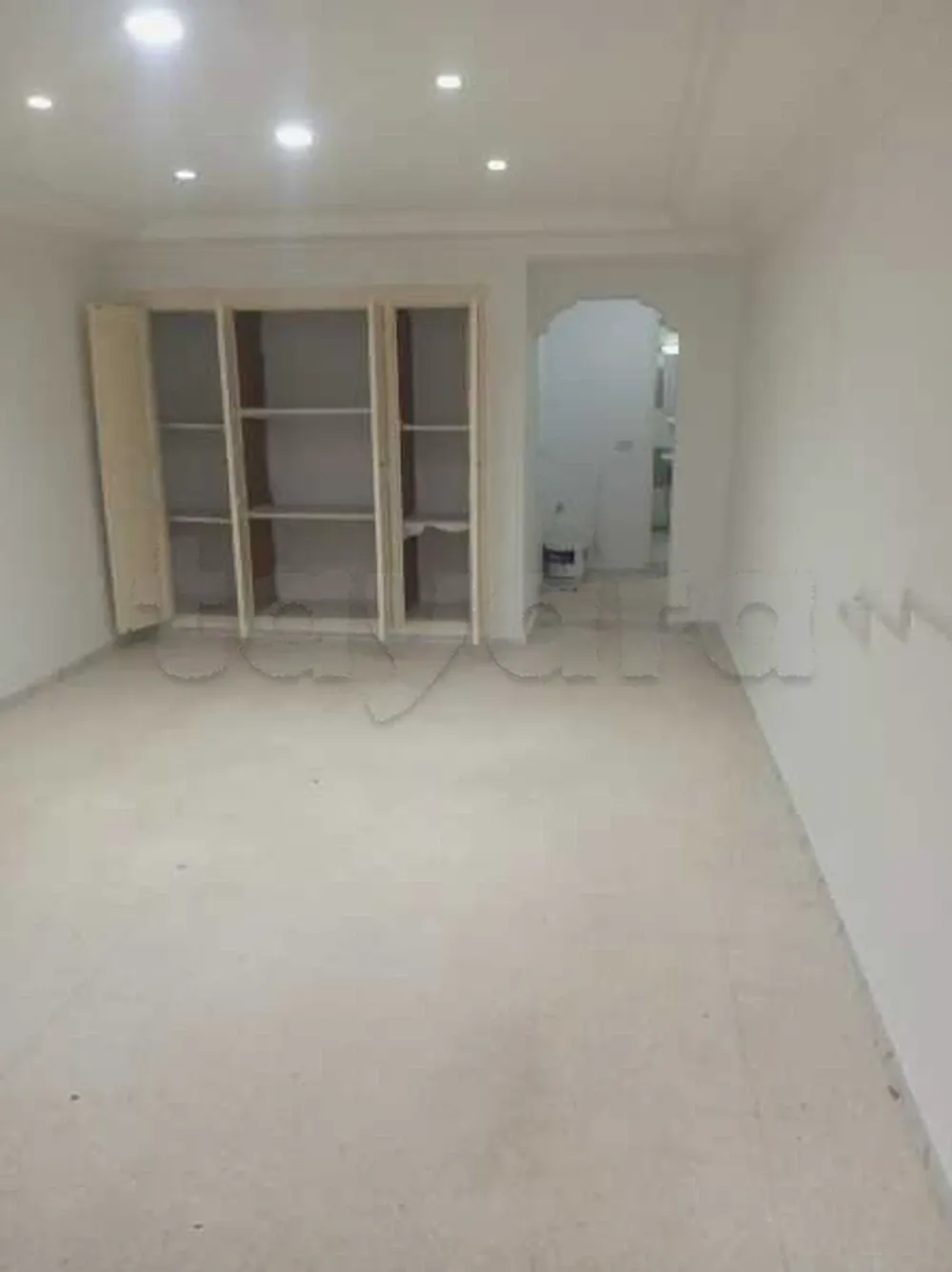  un studio s+1 au rdc a louer situé a bardo (rue bayrouth)