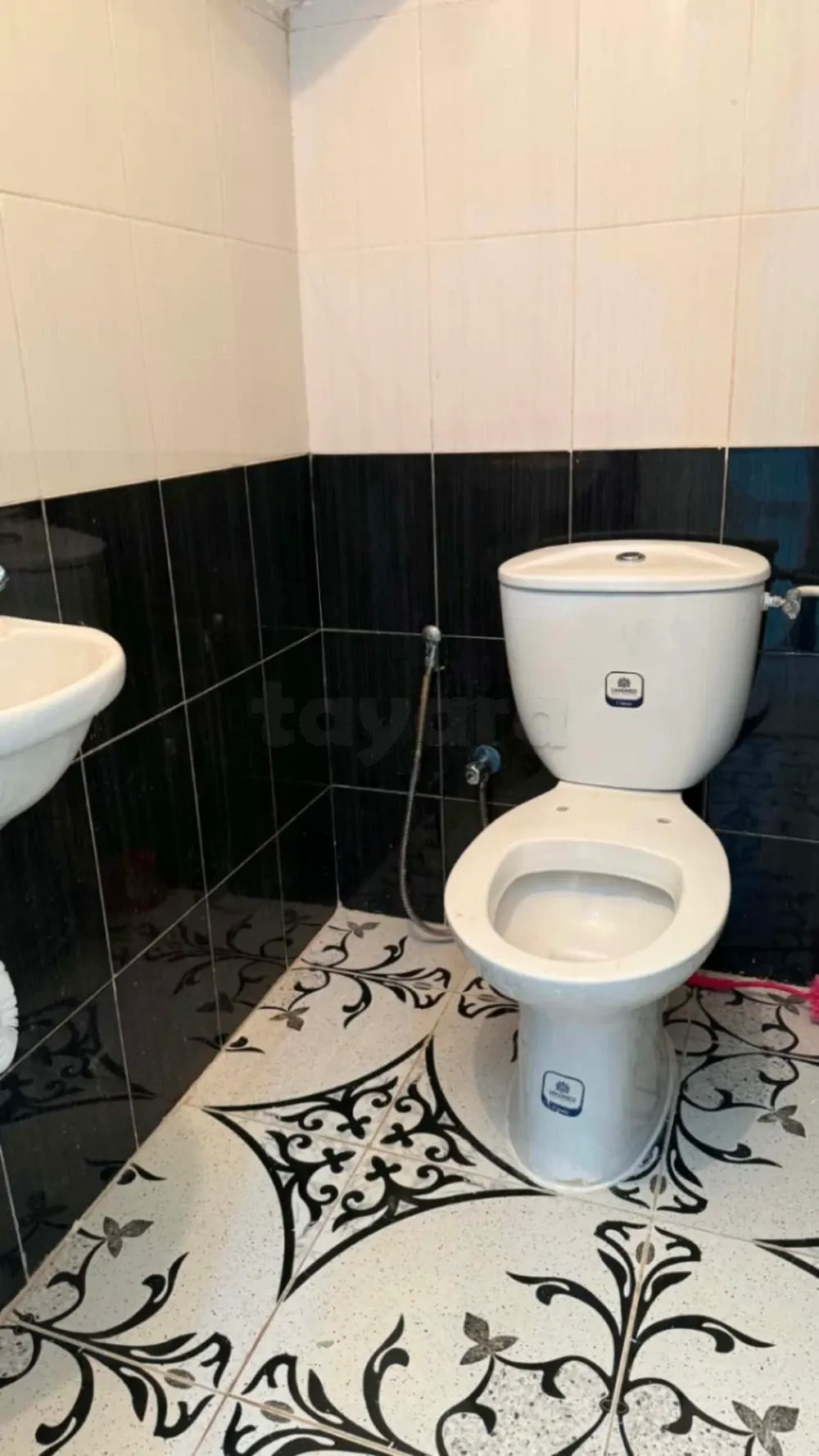 un appartement s+1 au rdc a louer situé a jardin d'el manzah 2 prés de x3(cité banafssej)