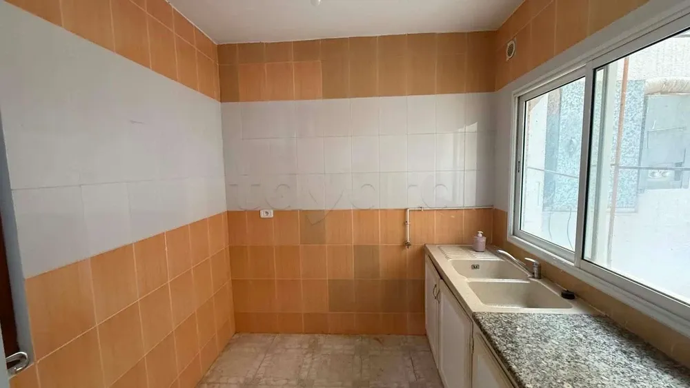 un appartement s+1 au rdc a louer situé a jardin d'el manzah 2 prés de x3(cité banafssej)