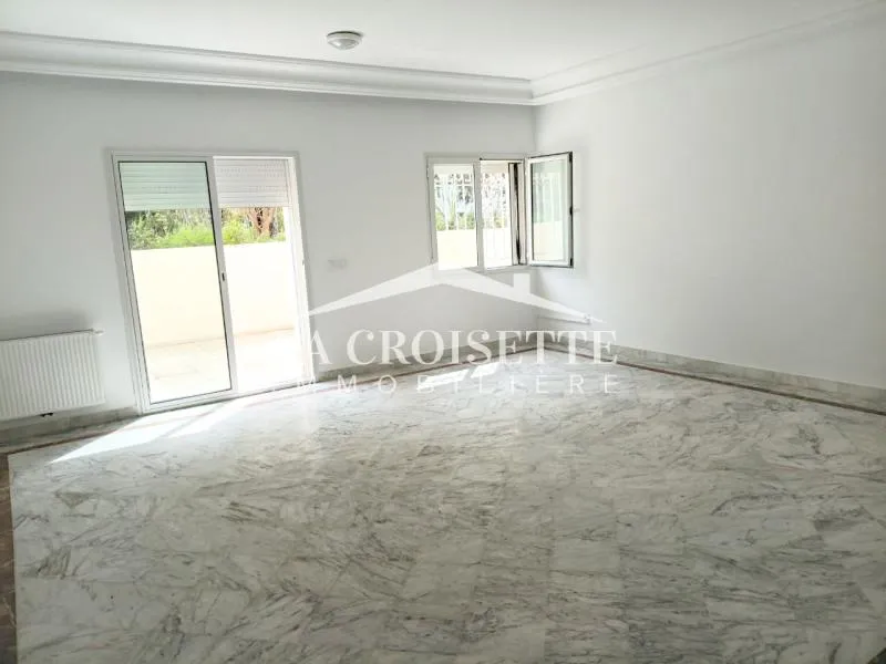 Appartement s4 avec jardin et terrasse au Lac2