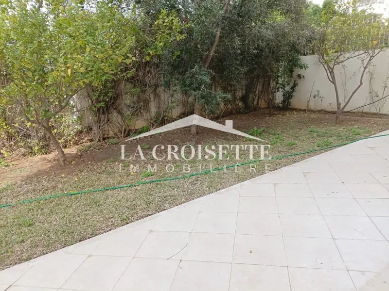 Appartement s4 avec jardin et terrasse au Lac2