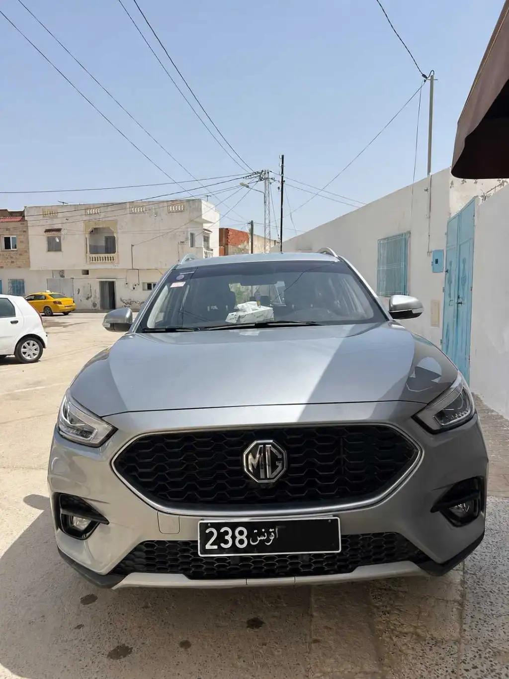 Voiture MG (ZS) COMME NEUF MODELE 2023