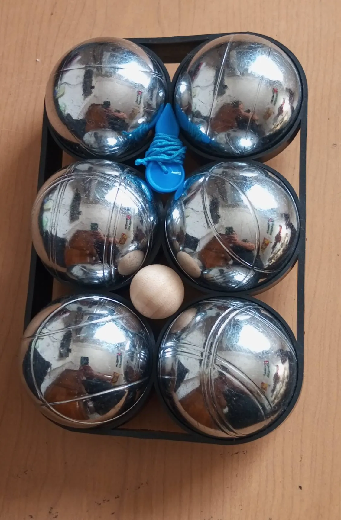 6 boules de pétanque