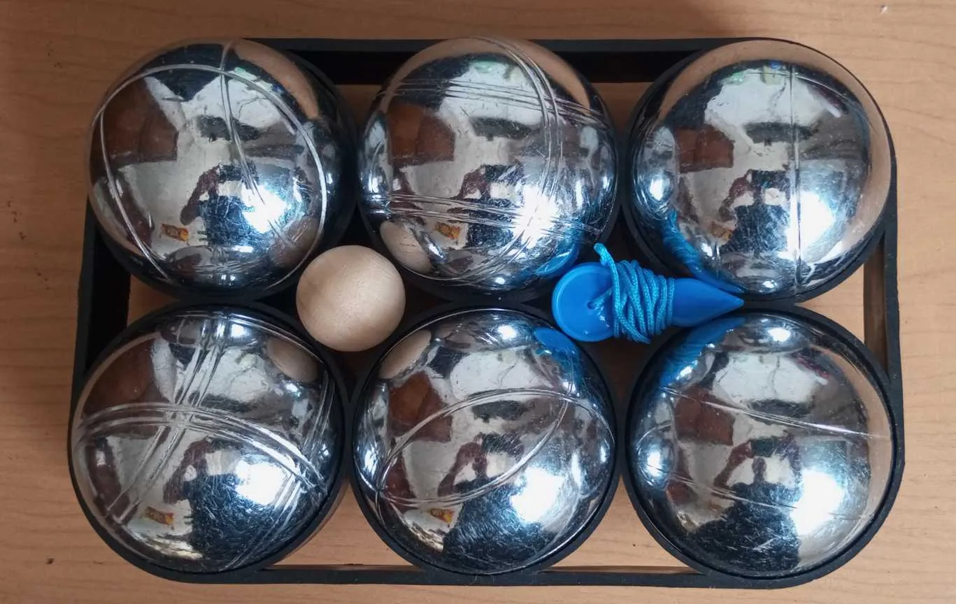 6 boules de pétanque
