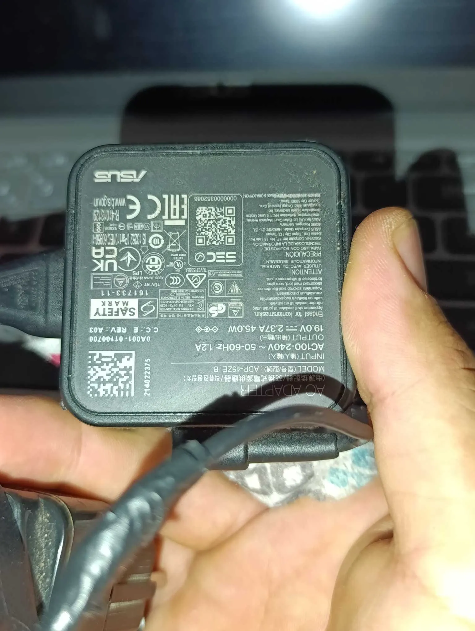 Asus vivobok x1500EA