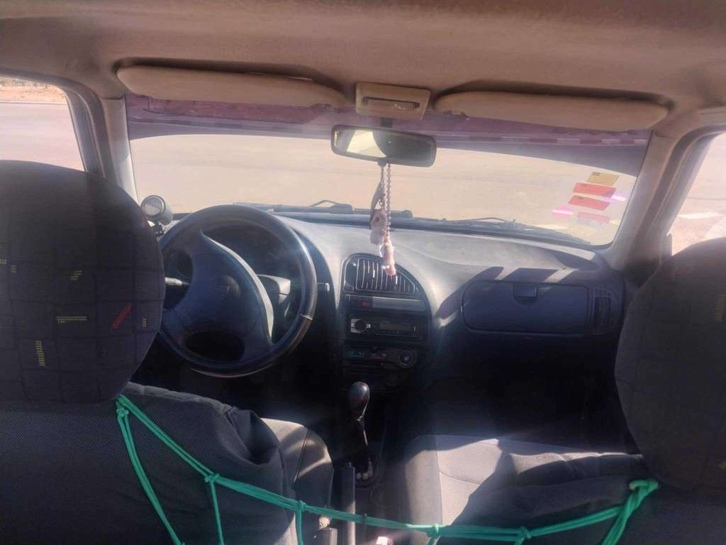 Citroen saxo 4 ch en bonne état 