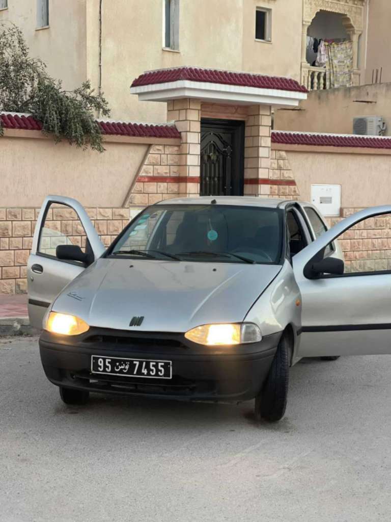 Fiat palio 1 essence