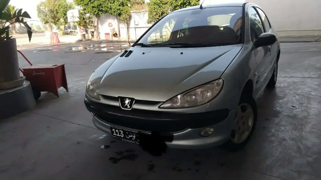 Peugeot 206 état neuf à vendre