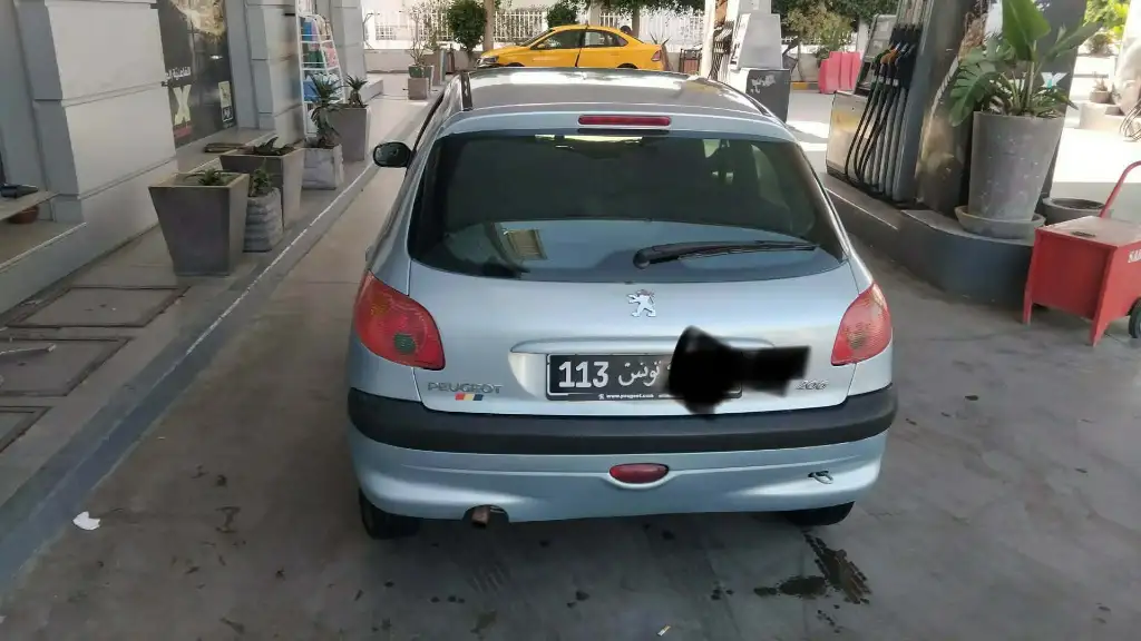 Peugeot 206 état neuf à vendre