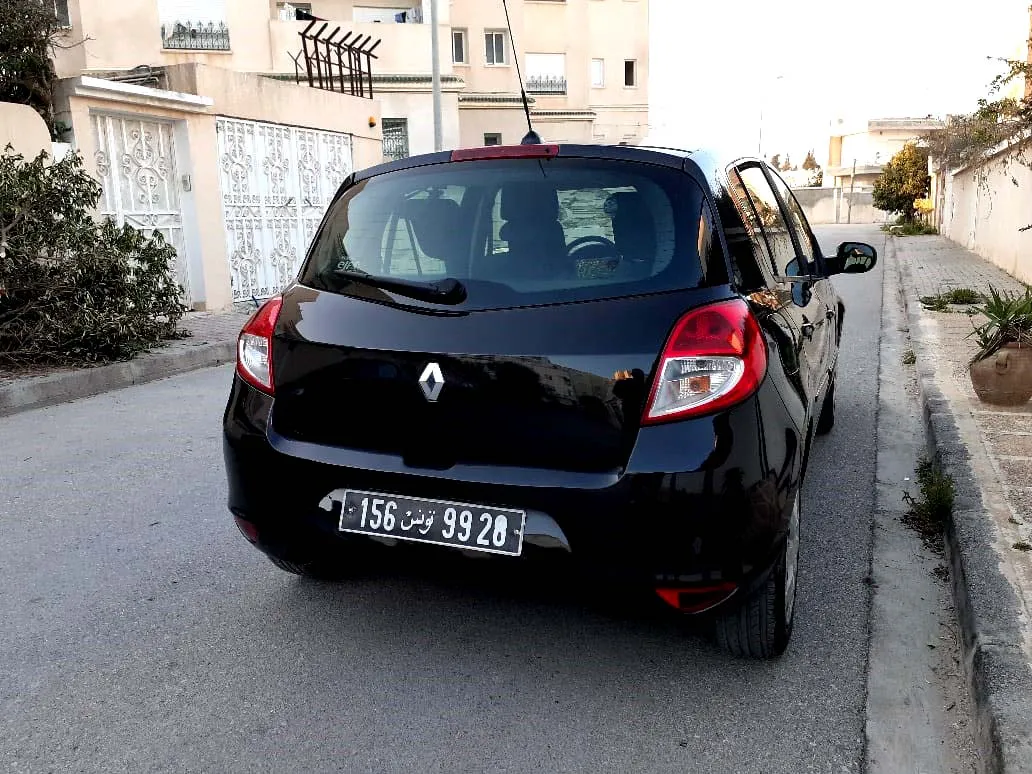 Renault Clio 3 TomTom tu 156
