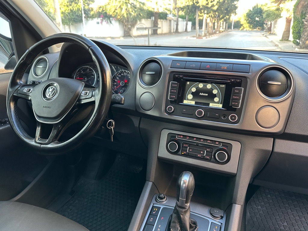 Amarok high line plus bva importè etat neuf neuf