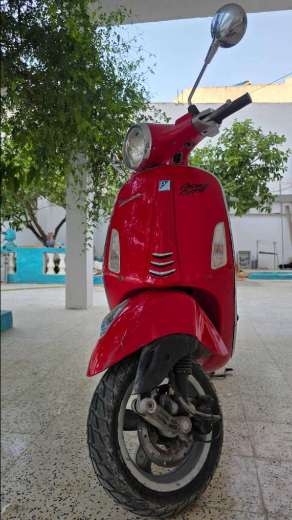 Vespa piaggio primavera 