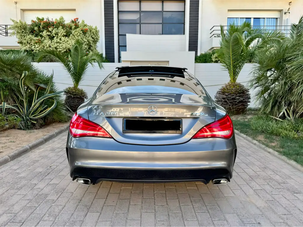 Mercedes CLA 200 AMG