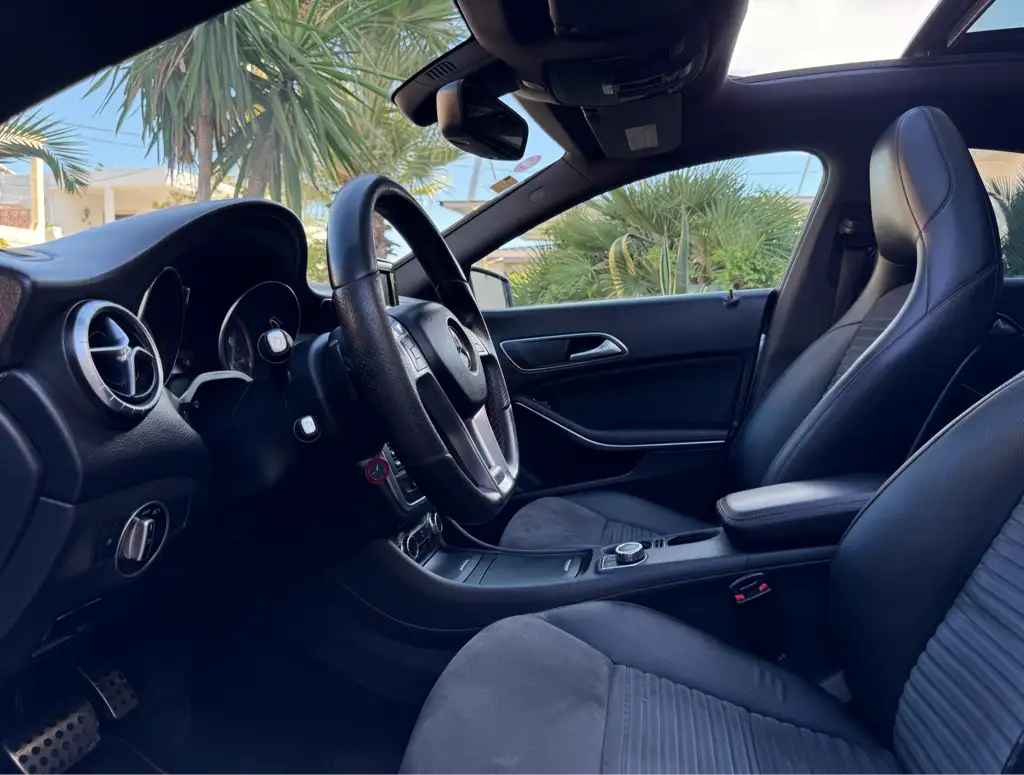 Mercedes CLA 200 AMG