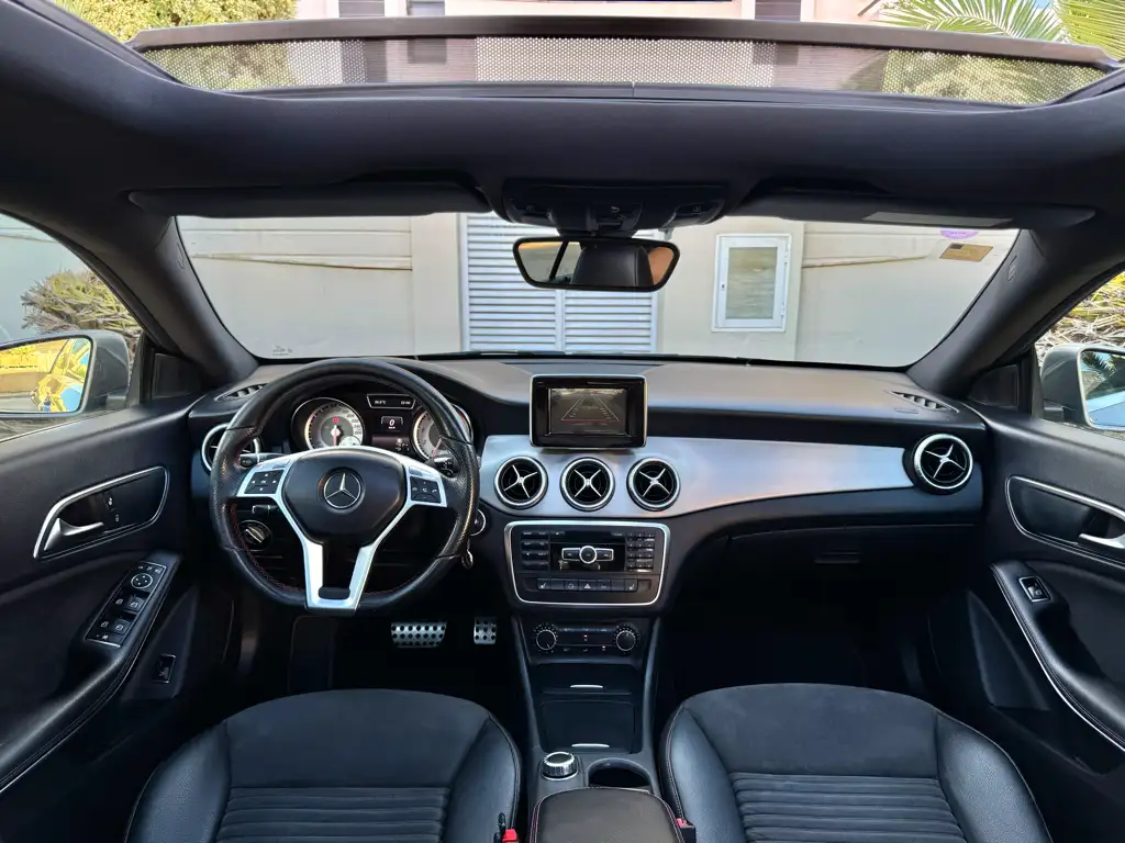 Mercedes CLA 200 AMG