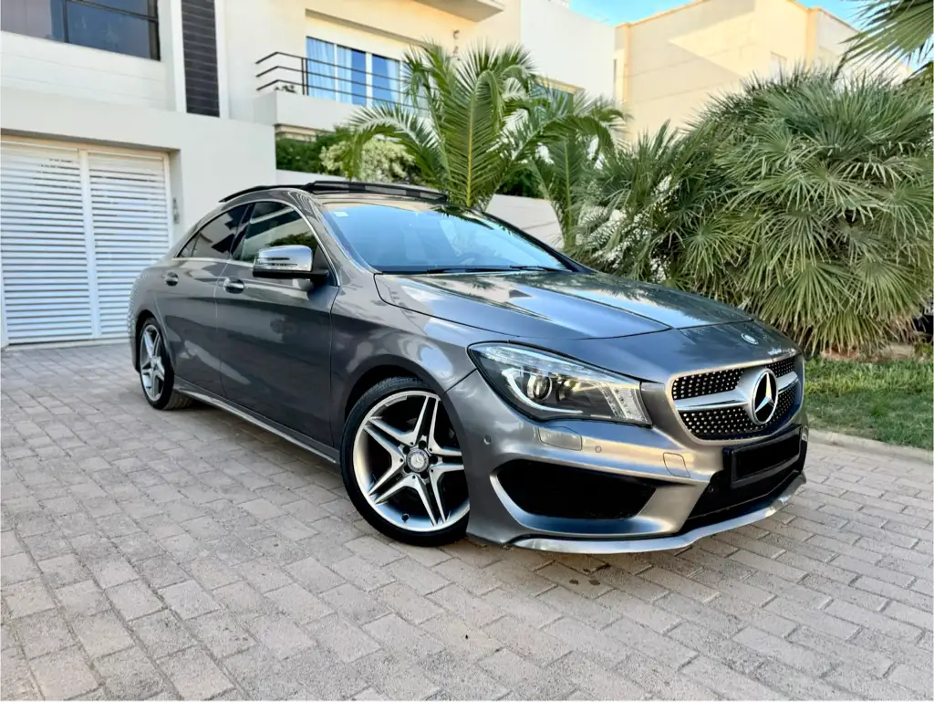 Mercedes CLA 200 AMG