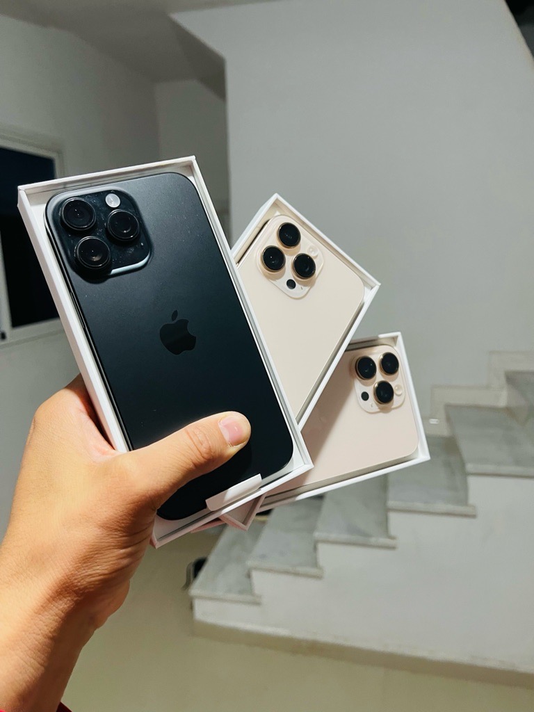 Iphone 16 pro max 100% 