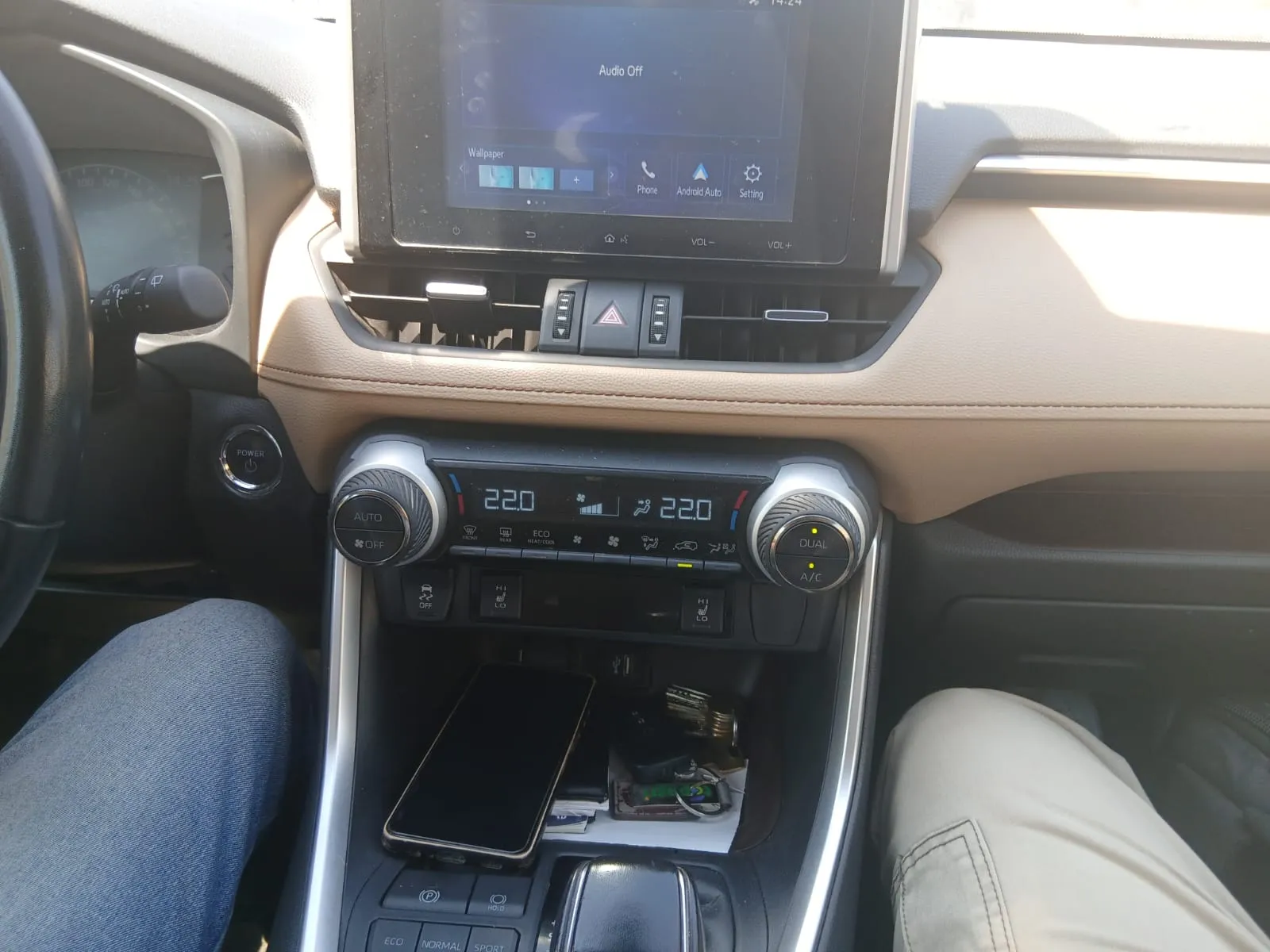 2024 Toyota RAV4 Hybrid
