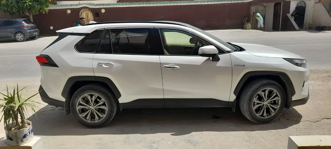 2024 Toyota RAV4 Hybrid