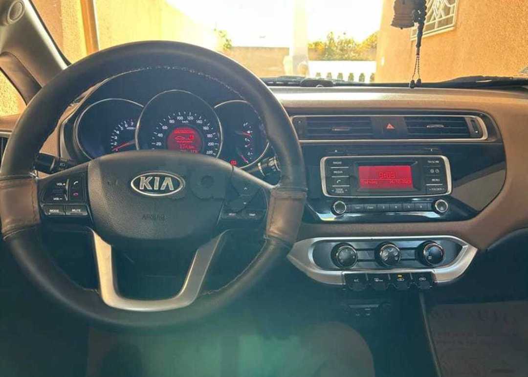 Kia rio 