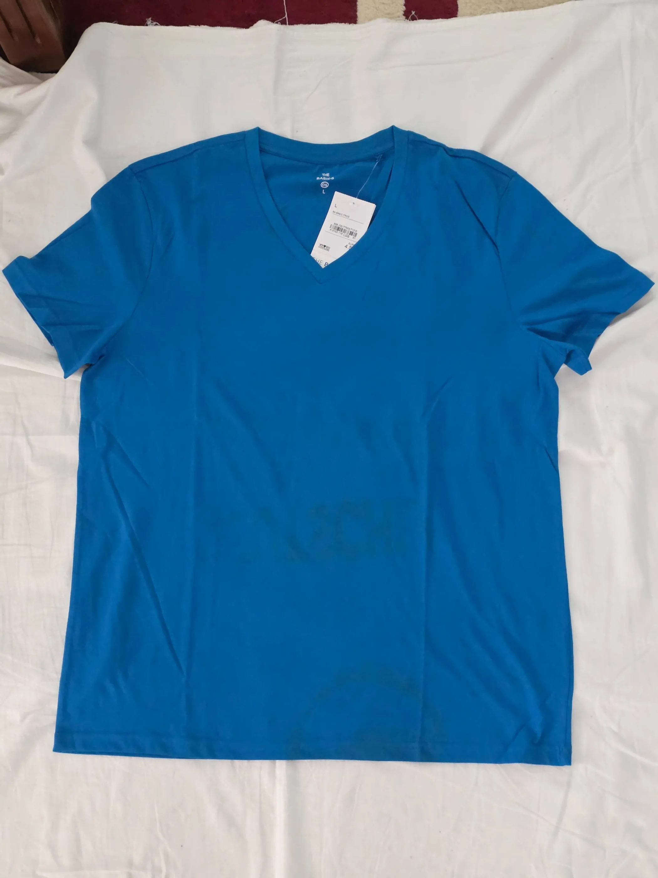 T-shirt Taille L Col V