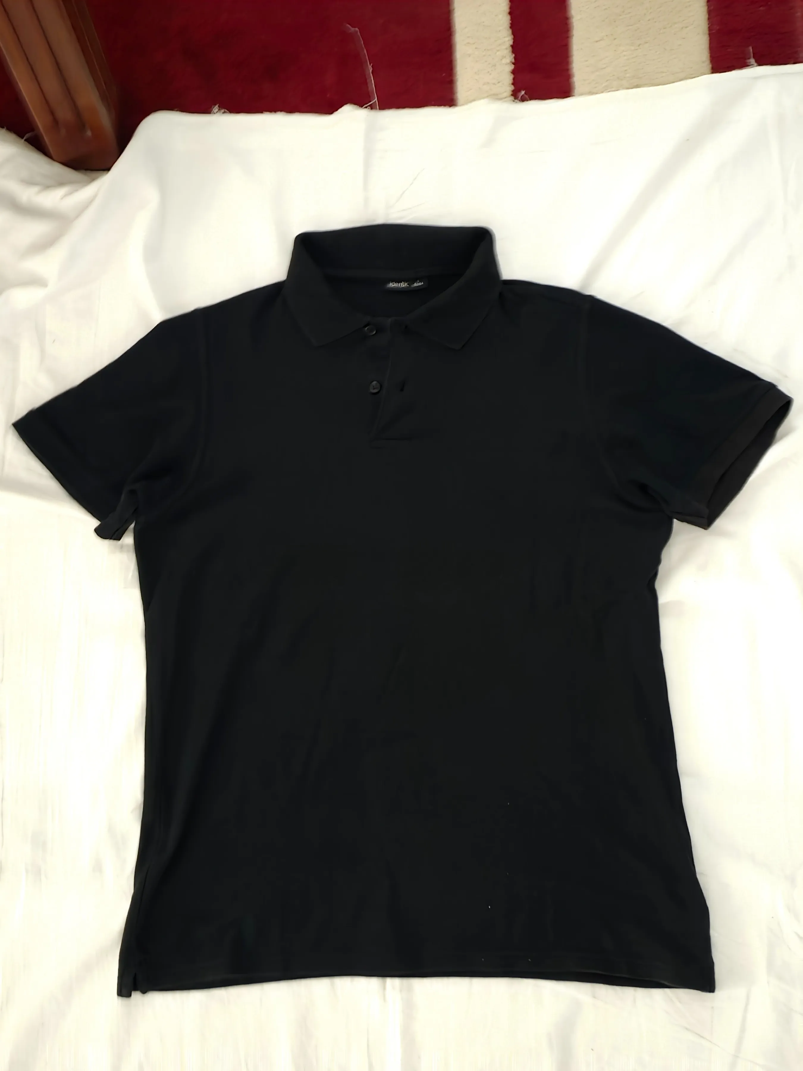 T-shirt Taille L Col V