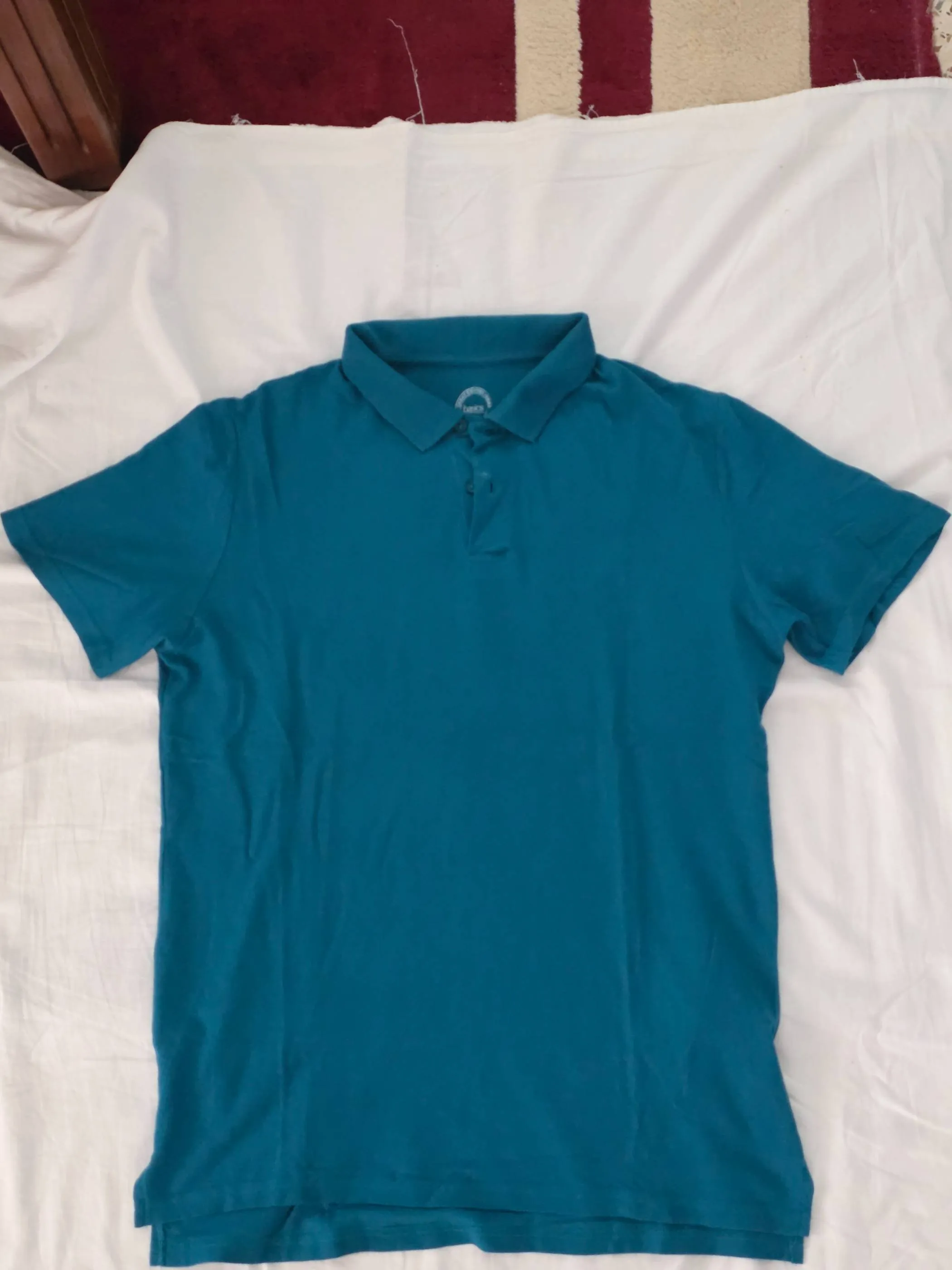 T-shirt Taille L Col V