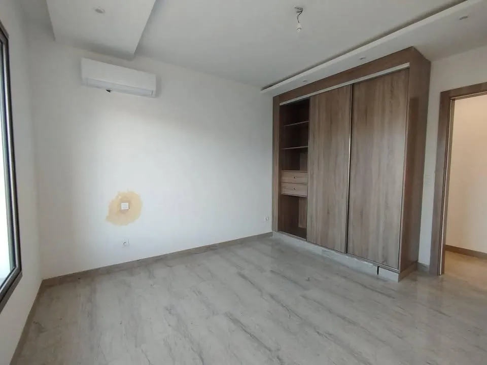  un appartement (2 étage) neuf et moderne 29730412