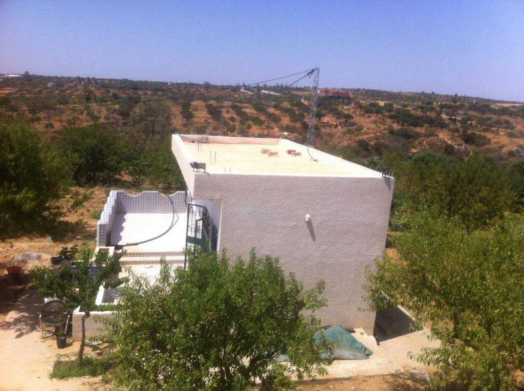 A vendre terrain agricole superficie 1 hectare 7000 situé a  kalla kbira 