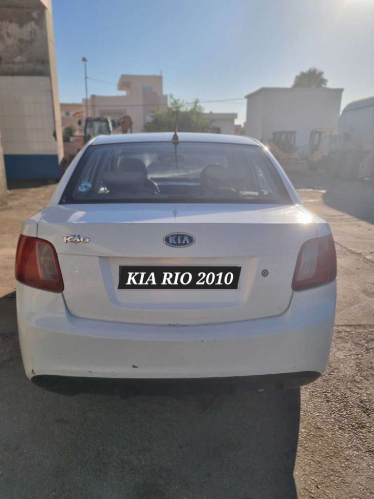 A vendre Kia Rio 2010
