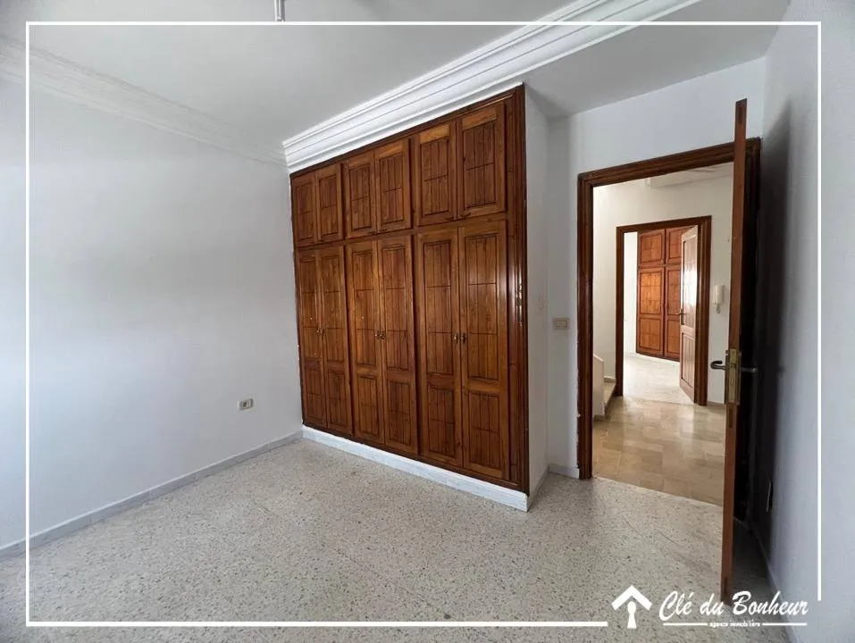 Villa jumelée à Darfadhal 