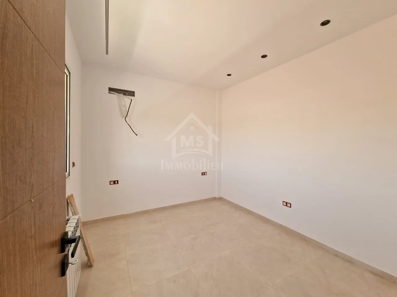 Un duplex S+5 avec piscine à Hammamet Sud à vendre 51355351