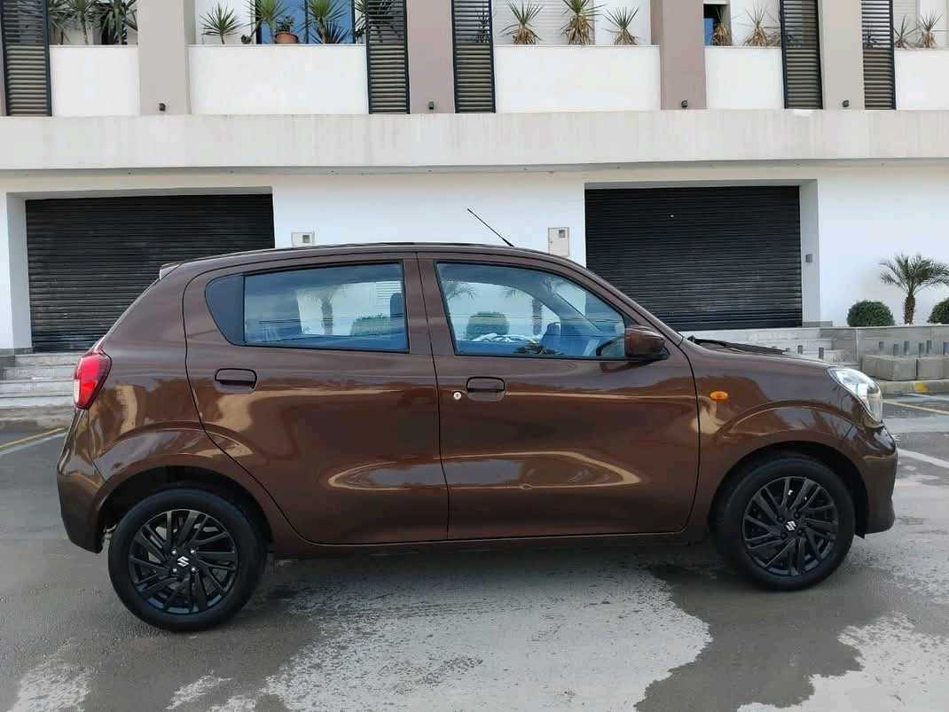 SUZUKI CELERIO PREMIÈRE MAIN EN ÉTAT NEUF