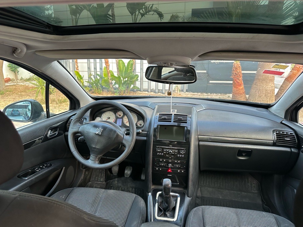 Peugeot 407 navteq Toit ouvrant