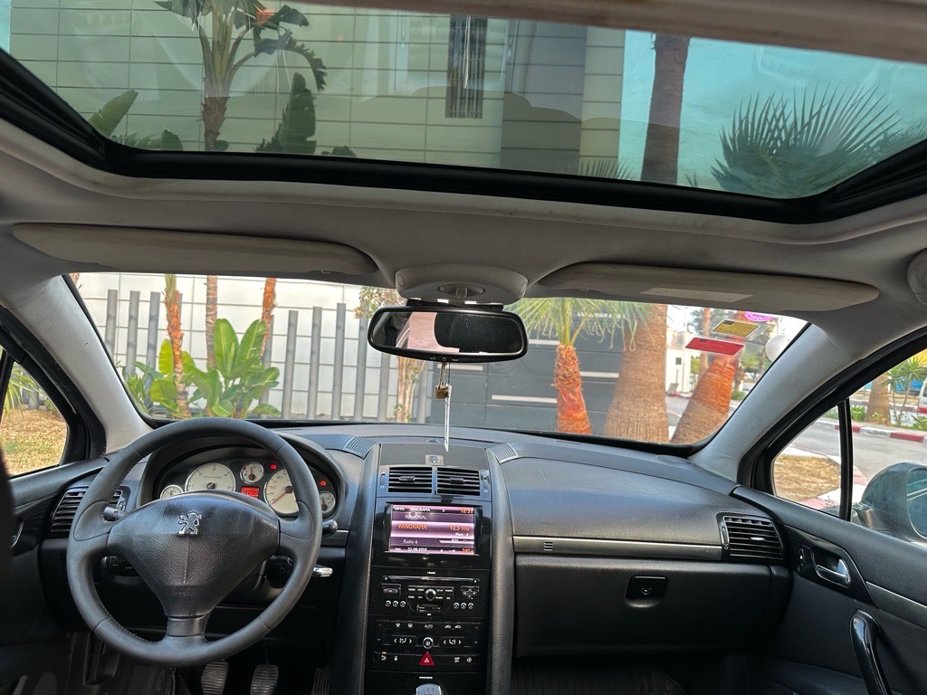 Peugeot 407 navteq Toit ouvrant