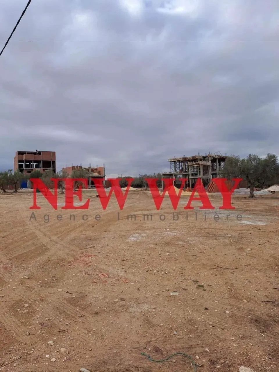 Terrain Fait le Coin à Hammem Sousse en Face Mosquée Sahaba