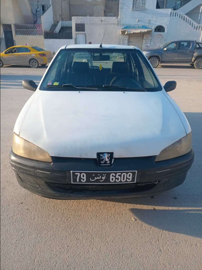 Peugeot 106
