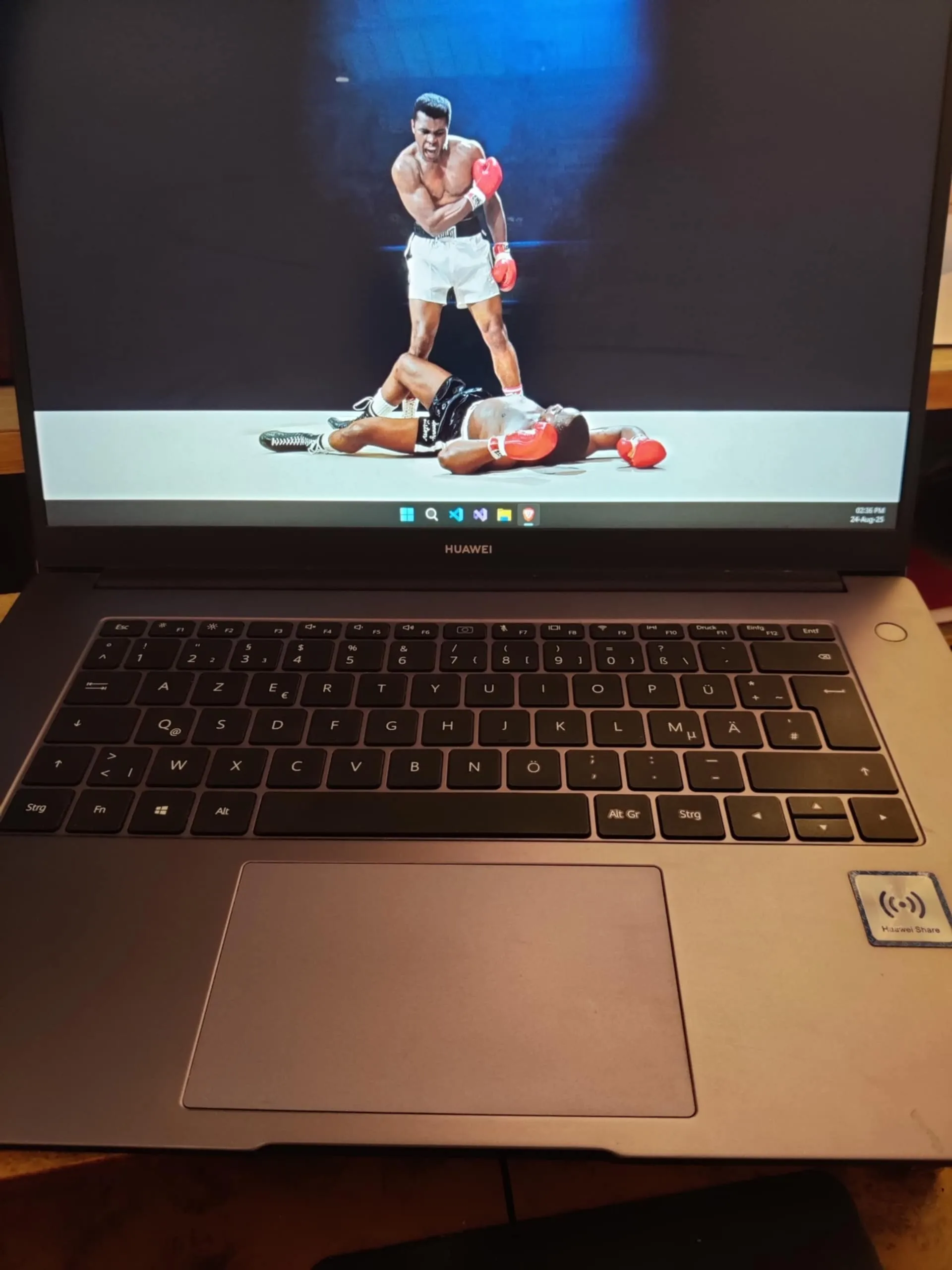 HUAWEI MateBook D15