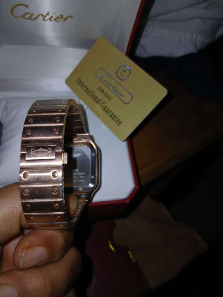 montre cartier Santos swiss made dans sont đŠ tĂ©lĂ©phone âïž 53335227