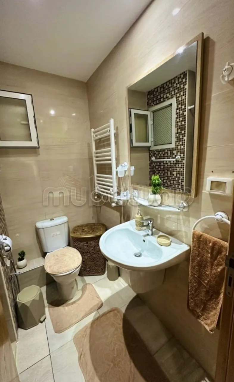 Location S1 meublé à Cité Les Palmiers