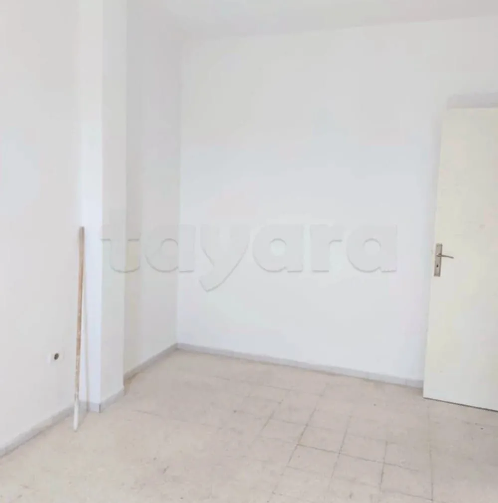 un appartement s+2 au 3éme étage(sans ascenseur) a louer situé a Bardo 2 en face pâtisserie ranim.