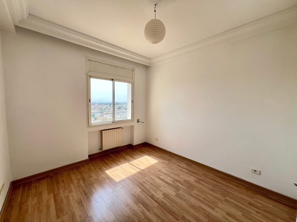 À vendre – S+3 à Ennasr 2