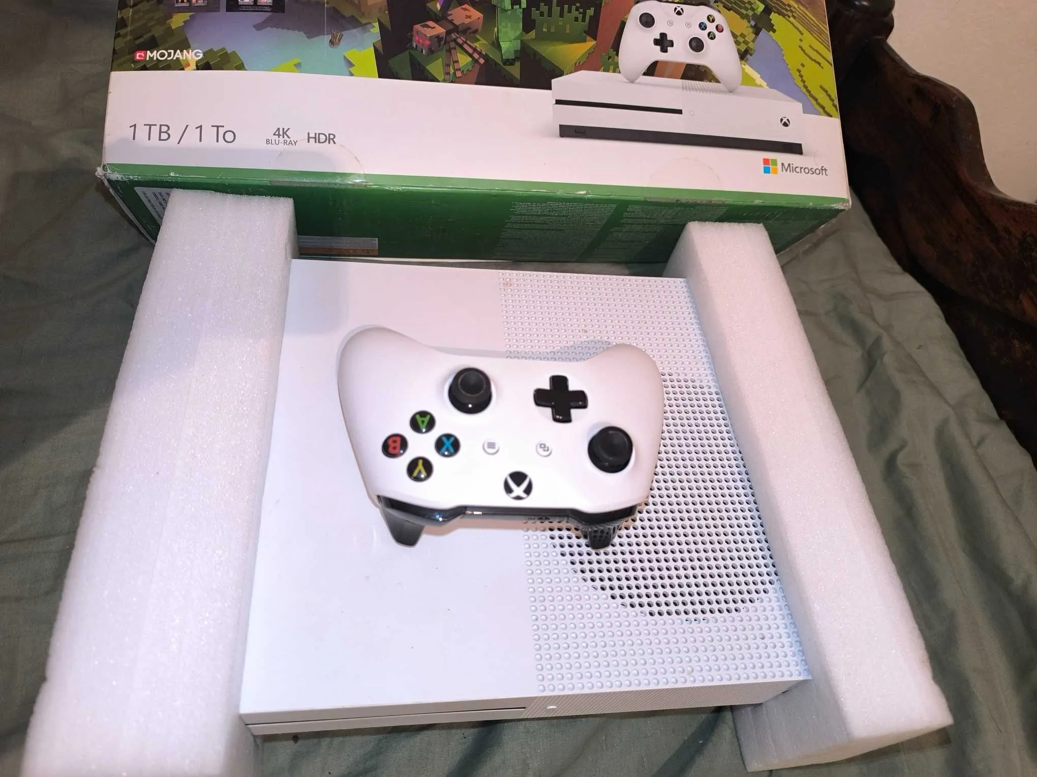 Xbox one s jdida imported 4k 1Tb/1To