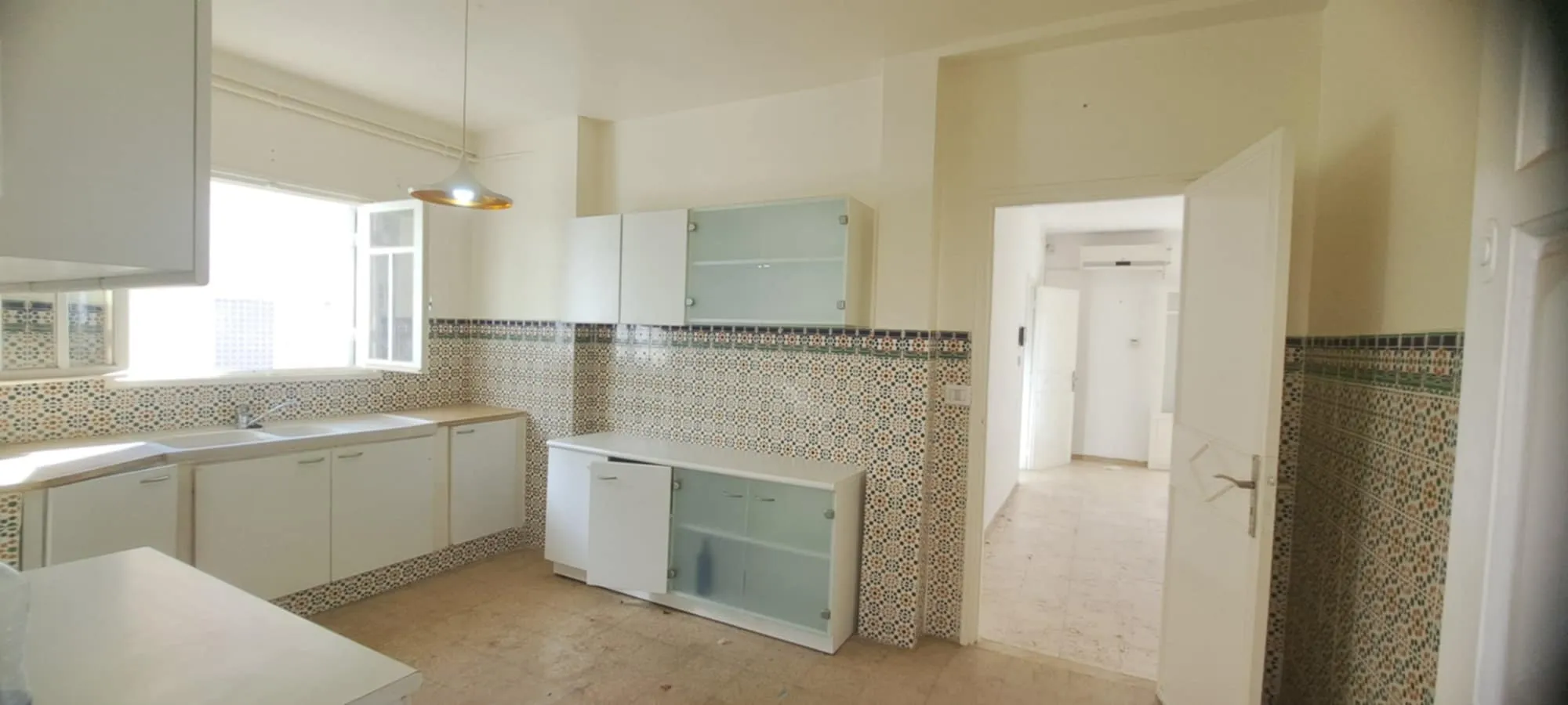 #Ameni_iMMo : A vendre un appartement s+2 au 2éme étage à El Mourouj 5.