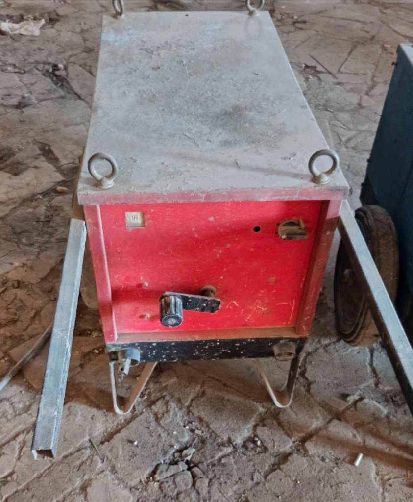 poste de soudure arc SAF