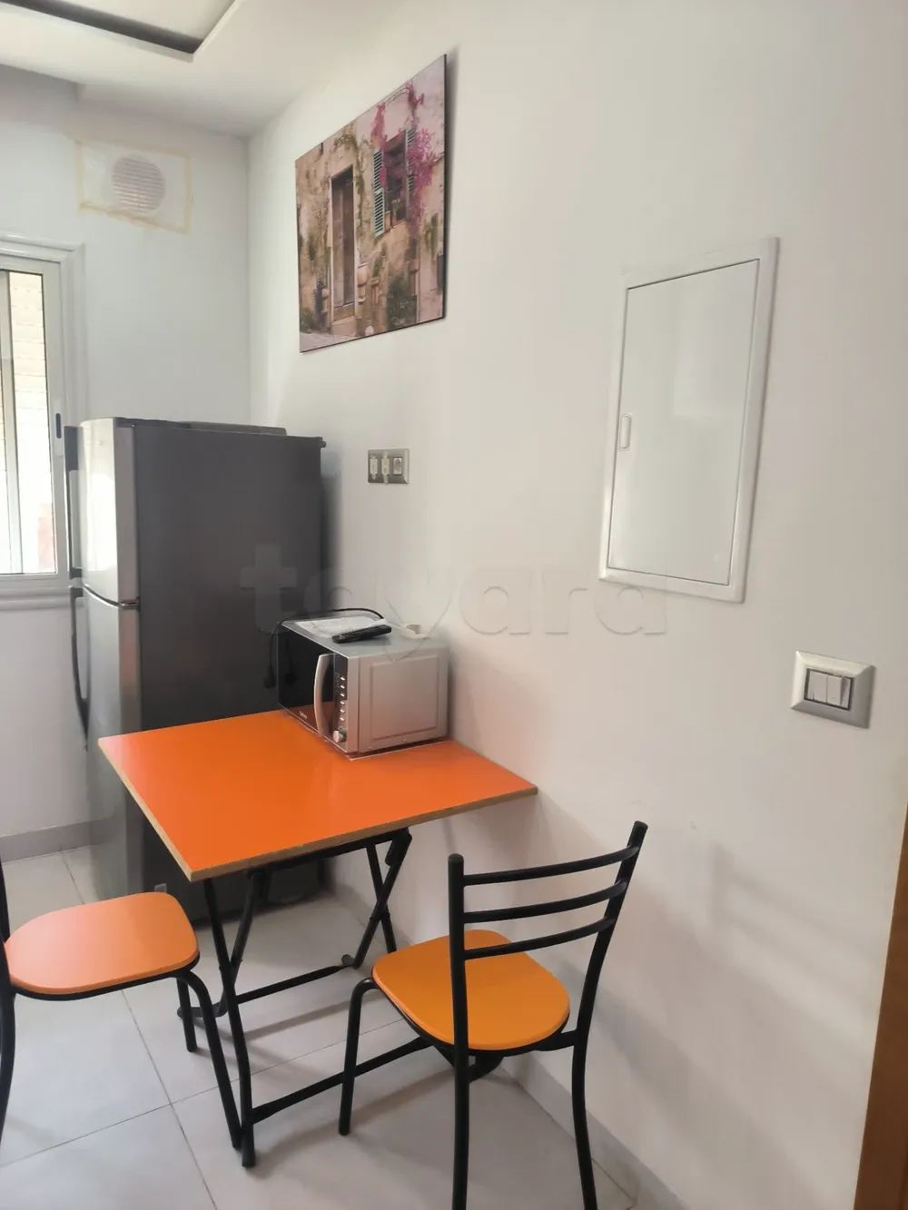 un appartement S+1 bien équipé situé à Menzah cité el mahrajen