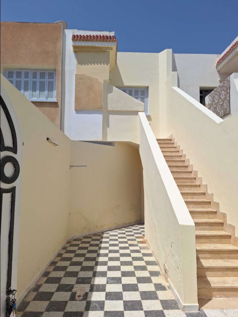 منزل للبيع  سعر قابل للنقاش