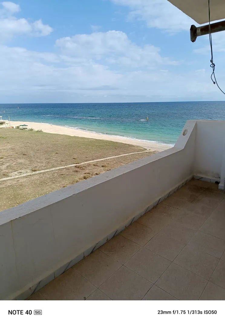 Appartement Pieds Dans L'eau S+3 spacieux vue dégagée